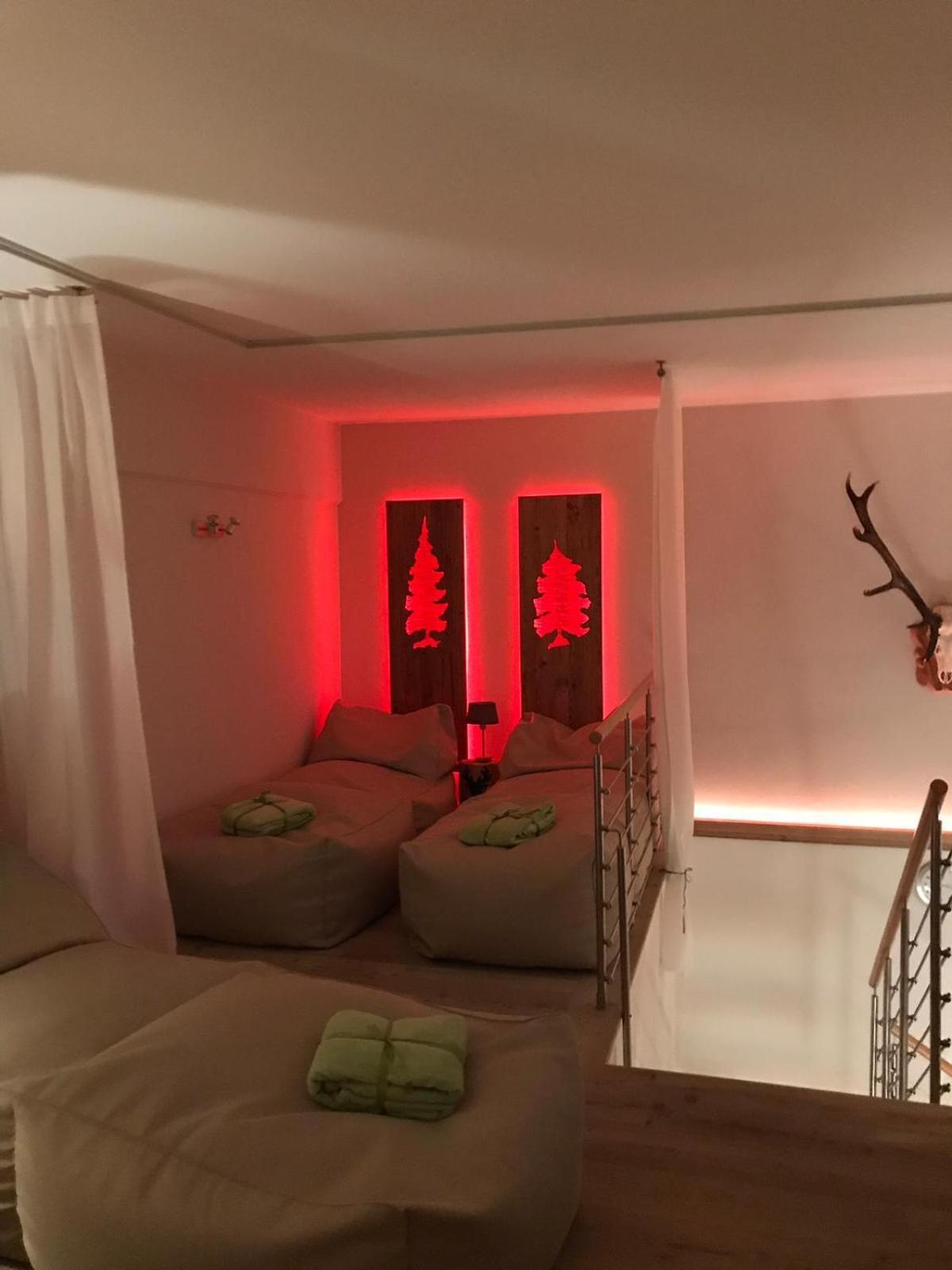 Hotel Ciasa Ai Pini San Cassiano  Extérieur photo