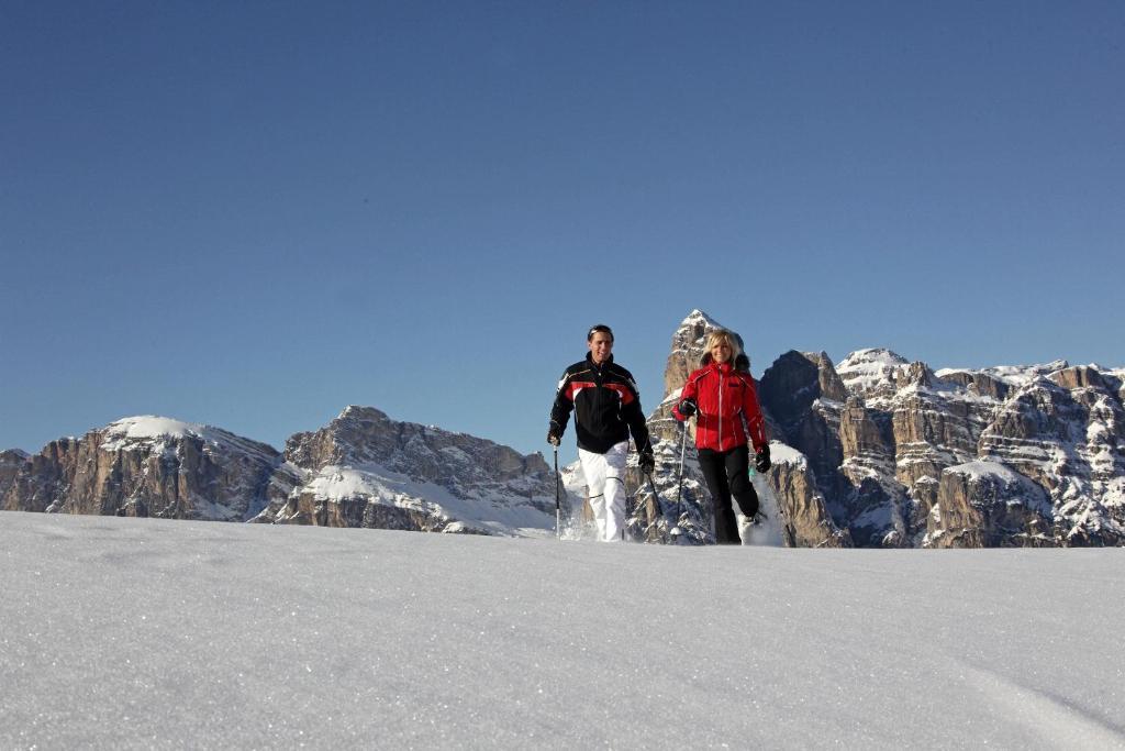Hotel Ciasa Ai Pini San Cassiano  Extérieur photo